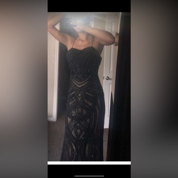 Sherri Hill Prom Dress! - Picture 3 of 5